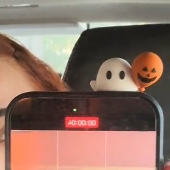 Ghostees Mystery Phone Buddy - Blind Box