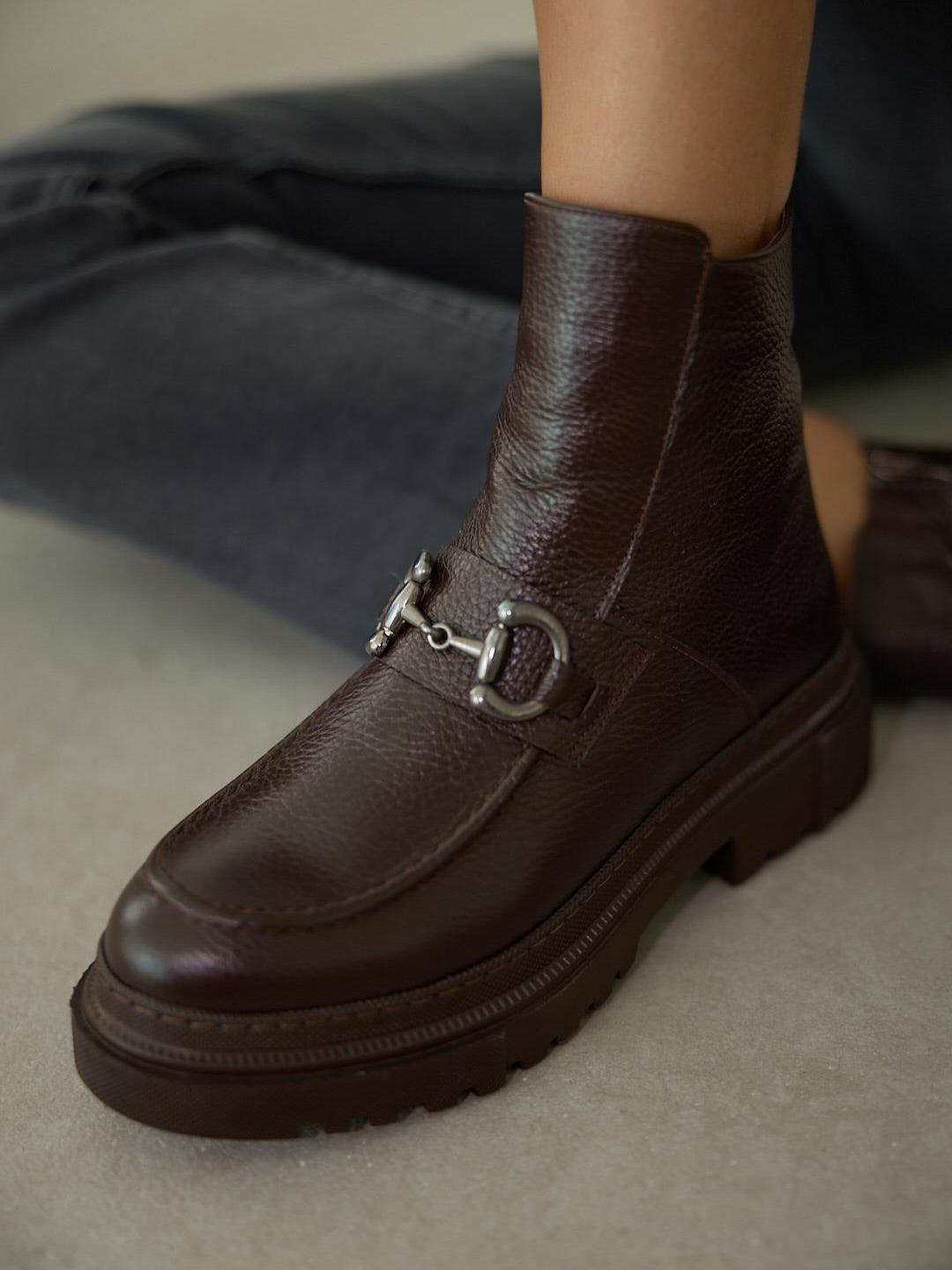 Women's Mid-cut Heelless Boots
