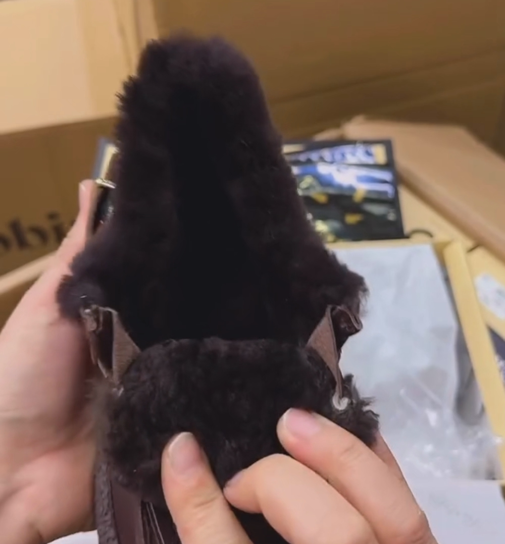 Fleece-Lined Winter Casual Shoes