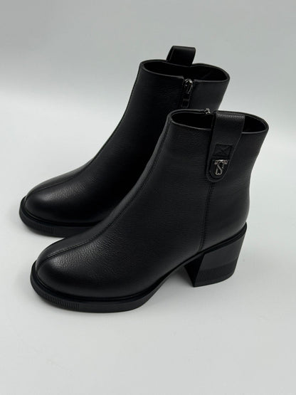 Fleece-Lined Soft-Sided Ankle Boots With Block Heel