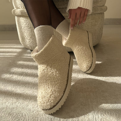 Comfortable Flat-soled Snow Boots