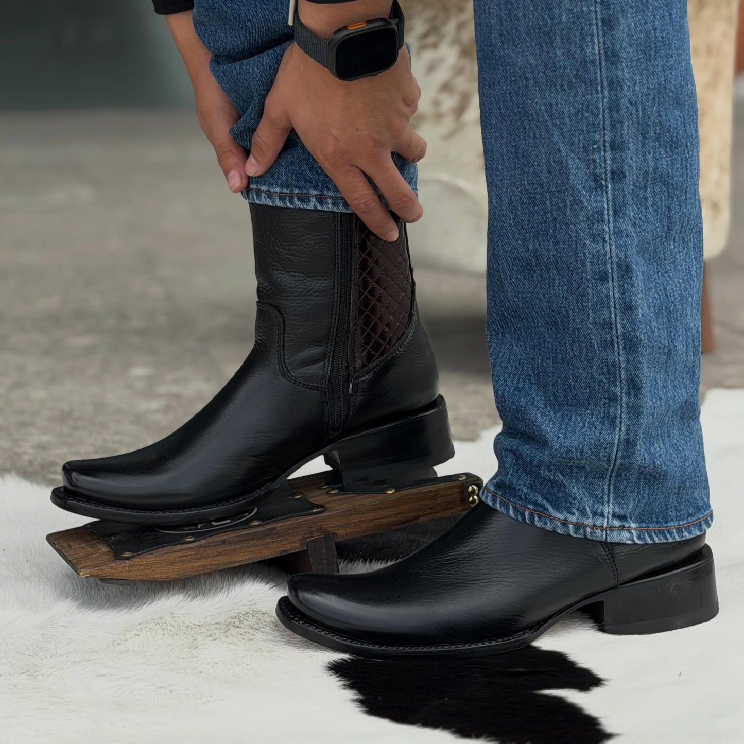Square Toe Stacked Heel Western Zip Boots